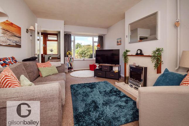 12, Heath Way, Norwich photo 2