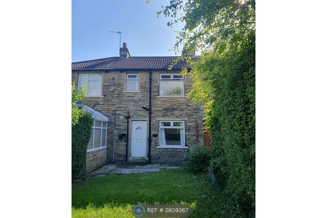 Royds Avenue, Bailiff Bridge, Brighouse photo 2