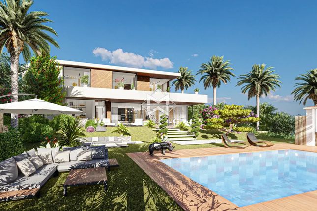 Villa for sale in Sainte-Maxime, 83120, France