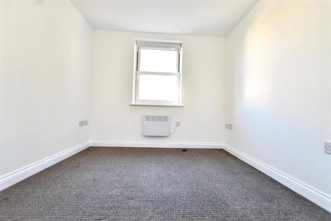 4 Preston Court, 30, Upper Avenue, Eastbourne photo 5