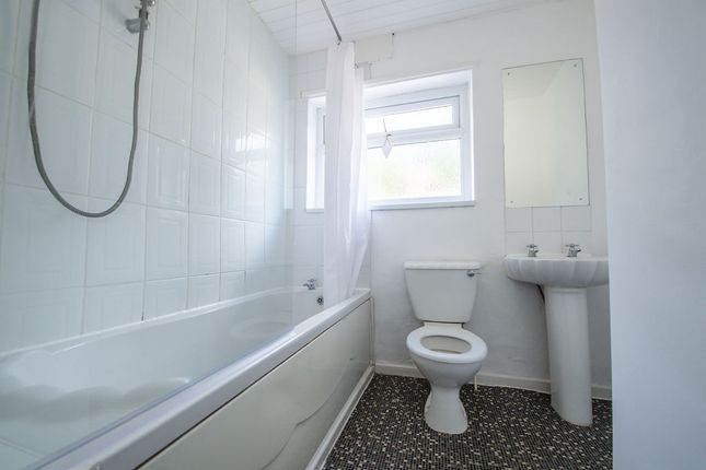 Terraced house to rent in Ince Avenue, Anfield, Liverpool