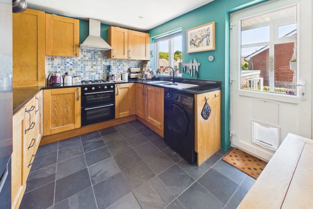 24, Chanctonbury Drive, Shoreham-by-sea photo 3