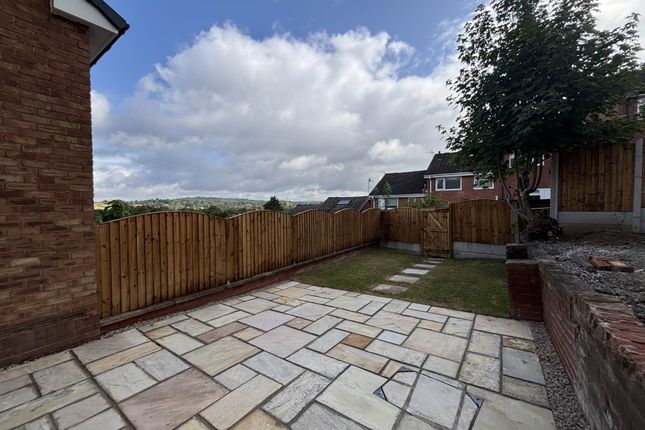 61, Torwood Road, Oldham photo 4
