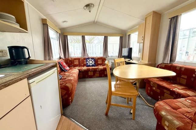 14, Fairway Holiday park, Sandown photo 3