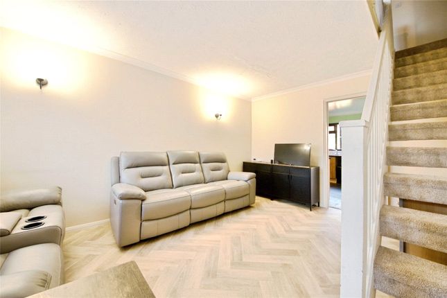 Crystal Way, Dagenham photo 4