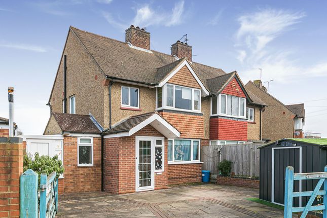 3-bed house on 85 Southdown Road, Walton-On-Thames, £550,000