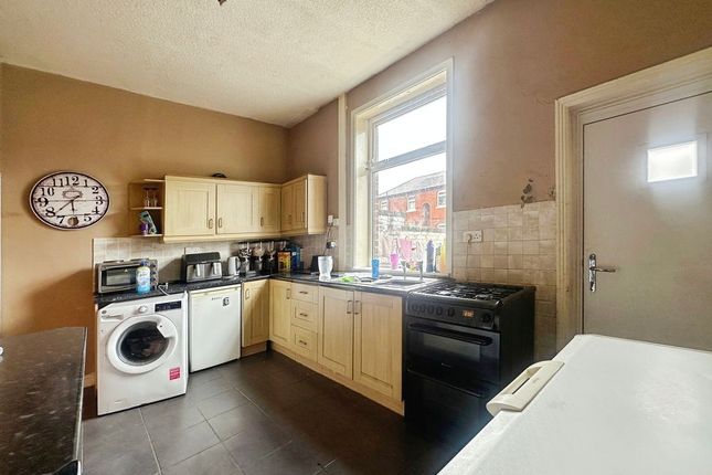 4, Lonsdale Street, Bury photo 3