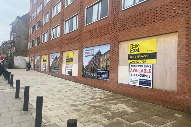 Commercial property to let in High Street, Acton