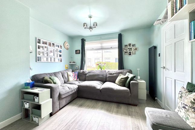 53 Faskin Road, Glasgow photo 4