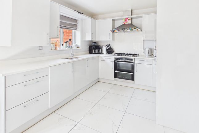 10, Halfpenny Close, Nantwich photo 3