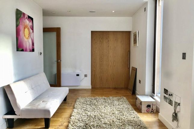 Flat for sale in Vantage Quay, 5 Brewer Street, Manchester, Greater Manchester
