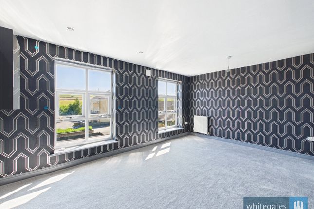 681, Thornton Road, Bradford photo 3
