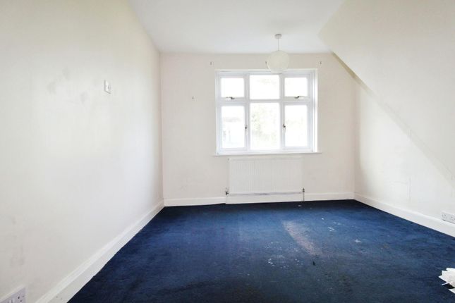 Semi-detached house for sale in Seymour Road, Luton