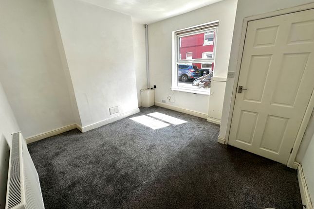 33, Kendal Road, WALLASEY photo 3