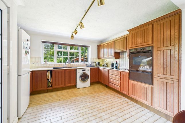 4-bed house on 21, Parkdale, Chelmsford, £625,000