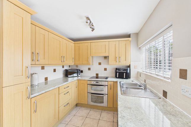 4, Ferndale Avenue, Chester photo 4