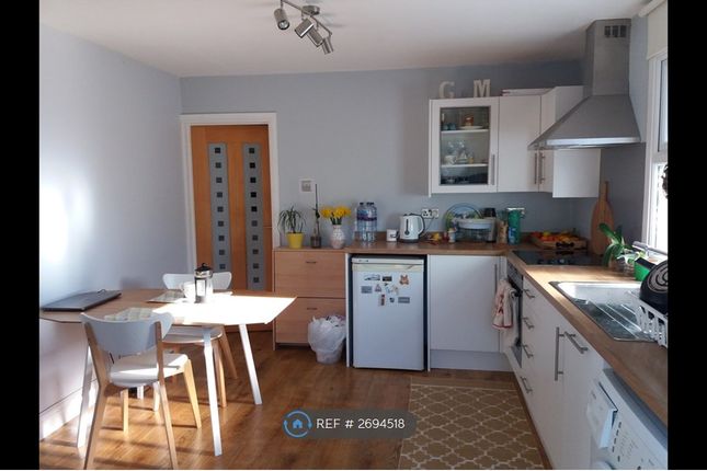 Kitchen Diver / Doors To Patio