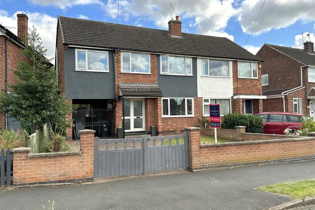 Thumbnail Semi-detached house for sale in Riverside Road, Newark