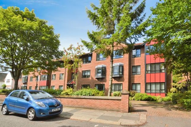 Thumbnail Flat for sale in Adderstone Crescent, Jesmond, Newcastle Upon Tyne