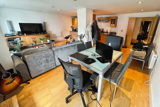Flat 113, Mackenzie House, Chadwick Street, Leeds photo 4