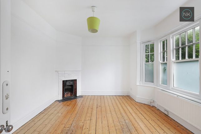 South Woodford, London photo 4