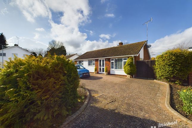 Thumbnail Detached bungalow for sale in Coombe Close, Stoke Mandeville, Aylesbury, Buckinghamshire