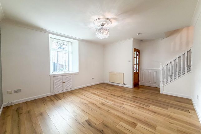 20, Queen Street, Larkhall photo 4