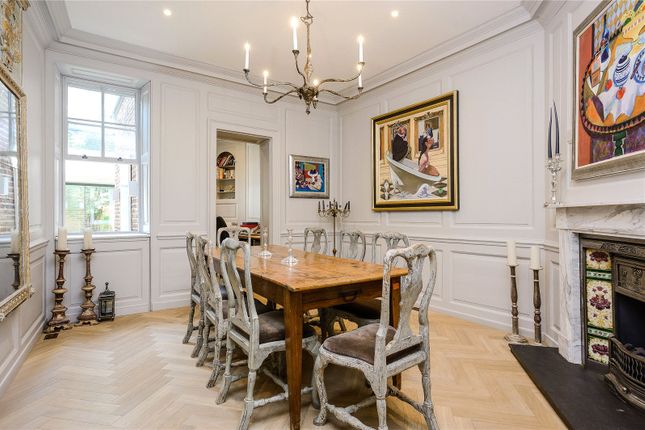Greenside House, 15, The Green, Richmond photo 2