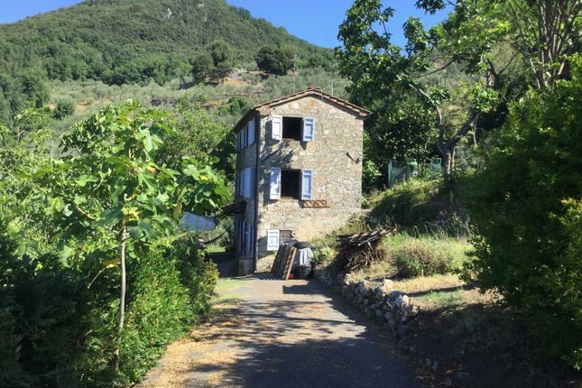Thumbnail Property for sale in 55023 Valdottavo, Province Of Lucca, Italy