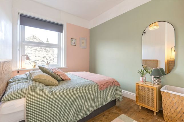 Wood Royd, 6, Grove Street, Huddersfield photo 4