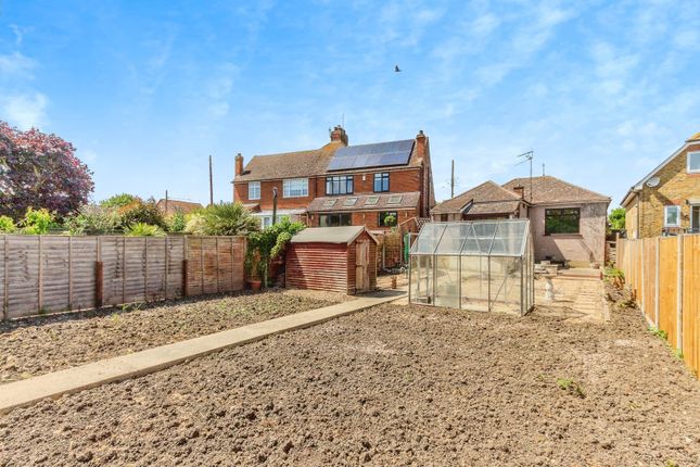 43, Parsonage Chase, Sheerness photo 5