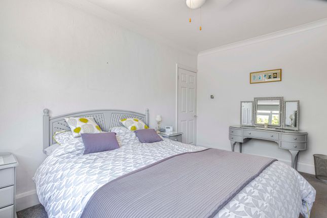 Bedroom 2 (1)