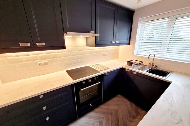 1-bed flat on 26, Daccamill Drive, Manchester, £135,000