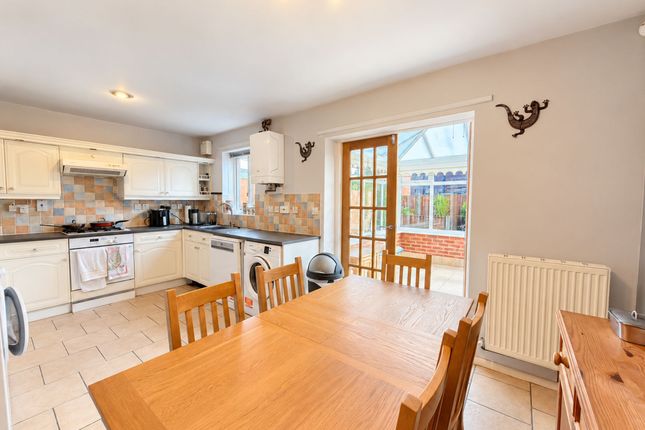 35 Rees Park, Ormskirk photo 4