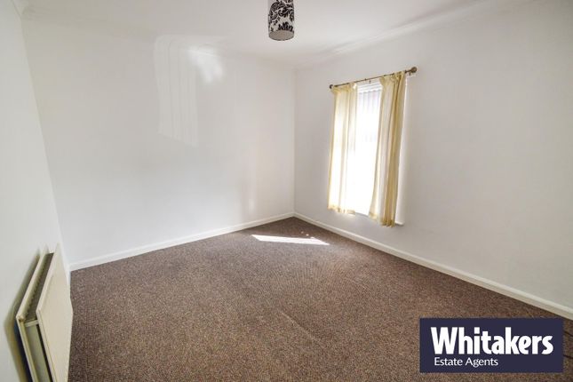 Terraced house to rent in Victoria Street, Hessle
