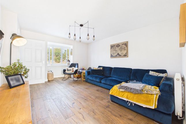 8, Onyx Walk, Cornwall photo 3