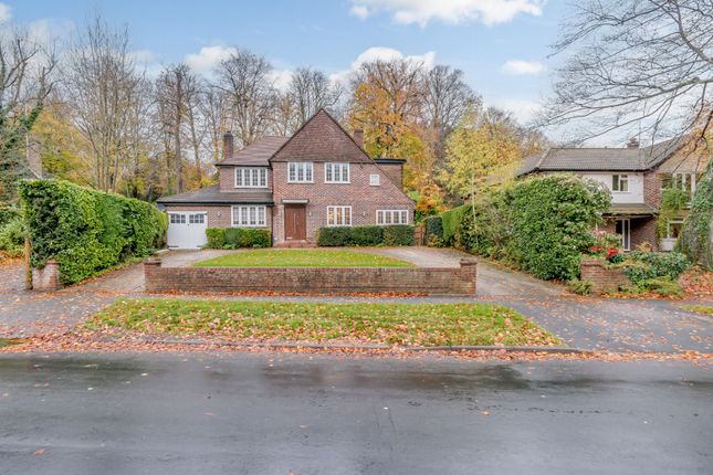 Thumbnail Detached house for sale in Valley Road, Rickmansworth