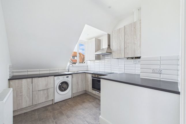 57a, Manor Road, Paignton photo 3