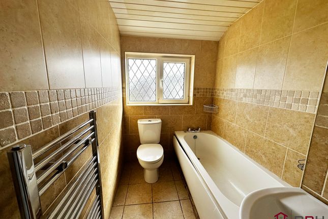 3 St. Johns Road, Doncaster photo 4