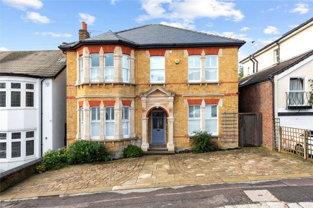 Detached house to rent in Hadley Road, New Barnet, Hertfordshire