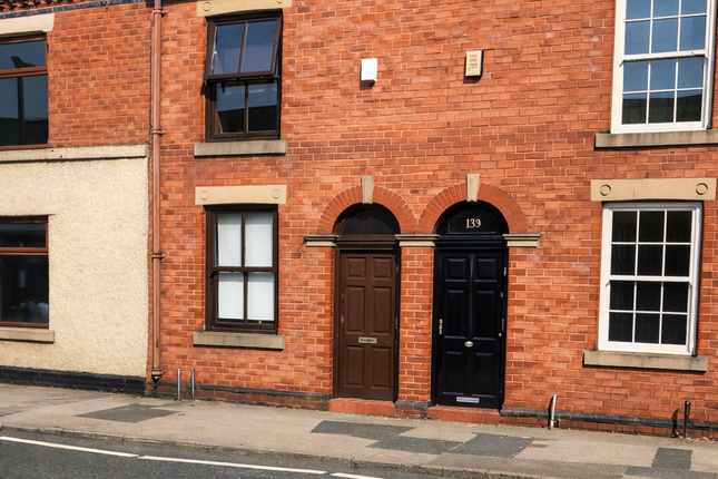 137 Darlington Stree, Darlington Street East, WIGAN photo 2