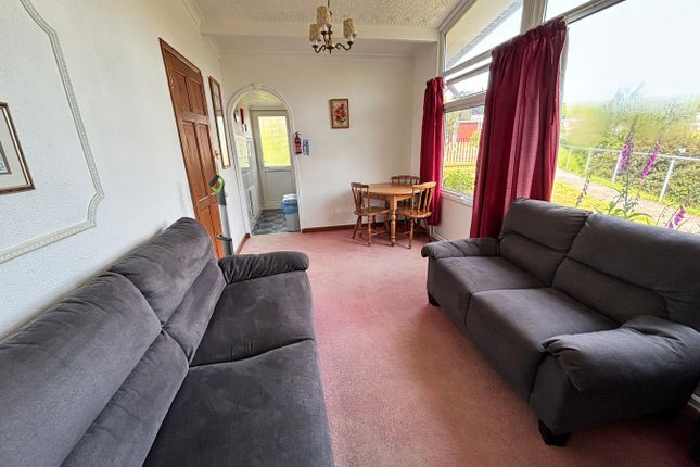 Elm Rise Park, Llangain, Carmarthen photo 4
