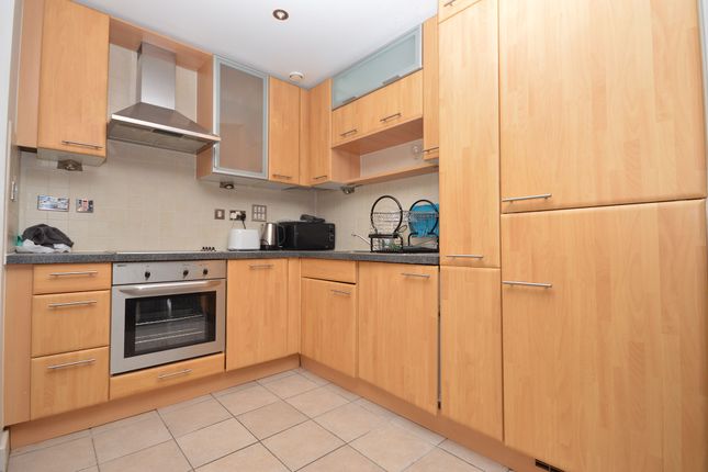 11 Western Gateway, London photo 5