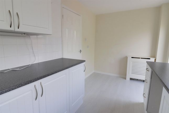 56 Tor View, Tregadillett Launceston Cornwall, Launceston photo 3
