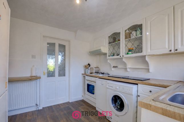 20, Silkstone View, Barnsley photo 3