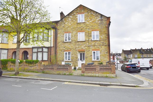 Flat for sale in Canterbury Road, London