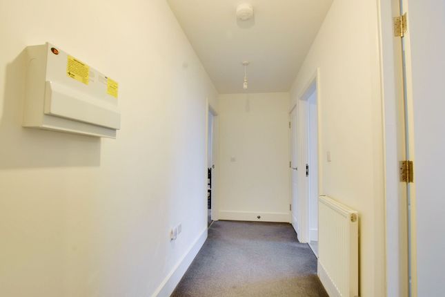 Flat for sale in Cowper Street, Knighton Fields, Leicester