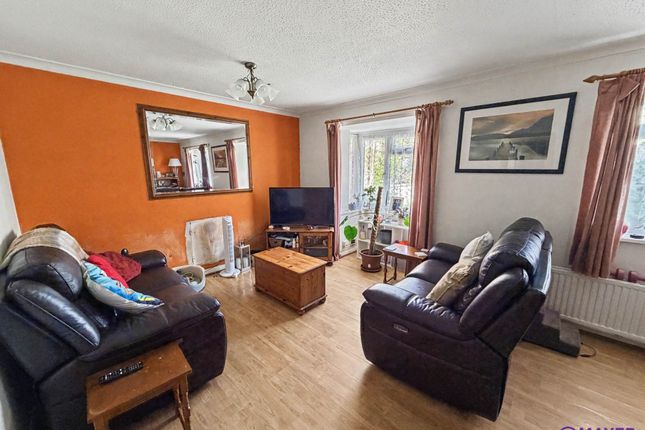36, Furzeacre Close, Plymouth photo 3