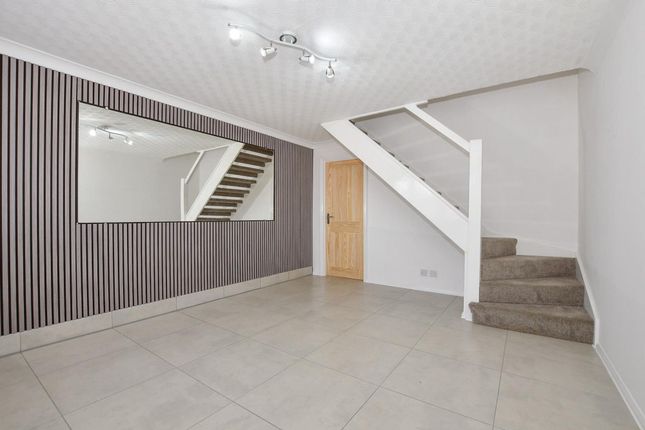 28 The Briars, Sevenoaks photo 2