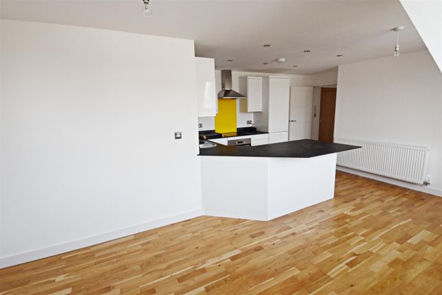Flat to rent in Redcatch Road, Knowle, Bristol